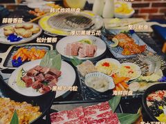 -鹤江桥·红油牛肉粉(SKP店)