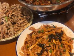 -鑫小城故事·砂锅·排骨藕汤(兴业路店)