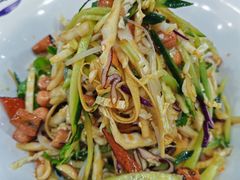老边经典大拌菜-老边饺子馆(西站店)