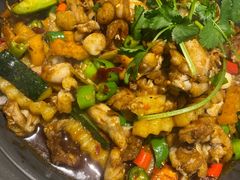 -炭亲干锅·虾蟹蛙(奥体天虹店)