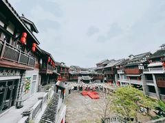 -磁器口古镇
