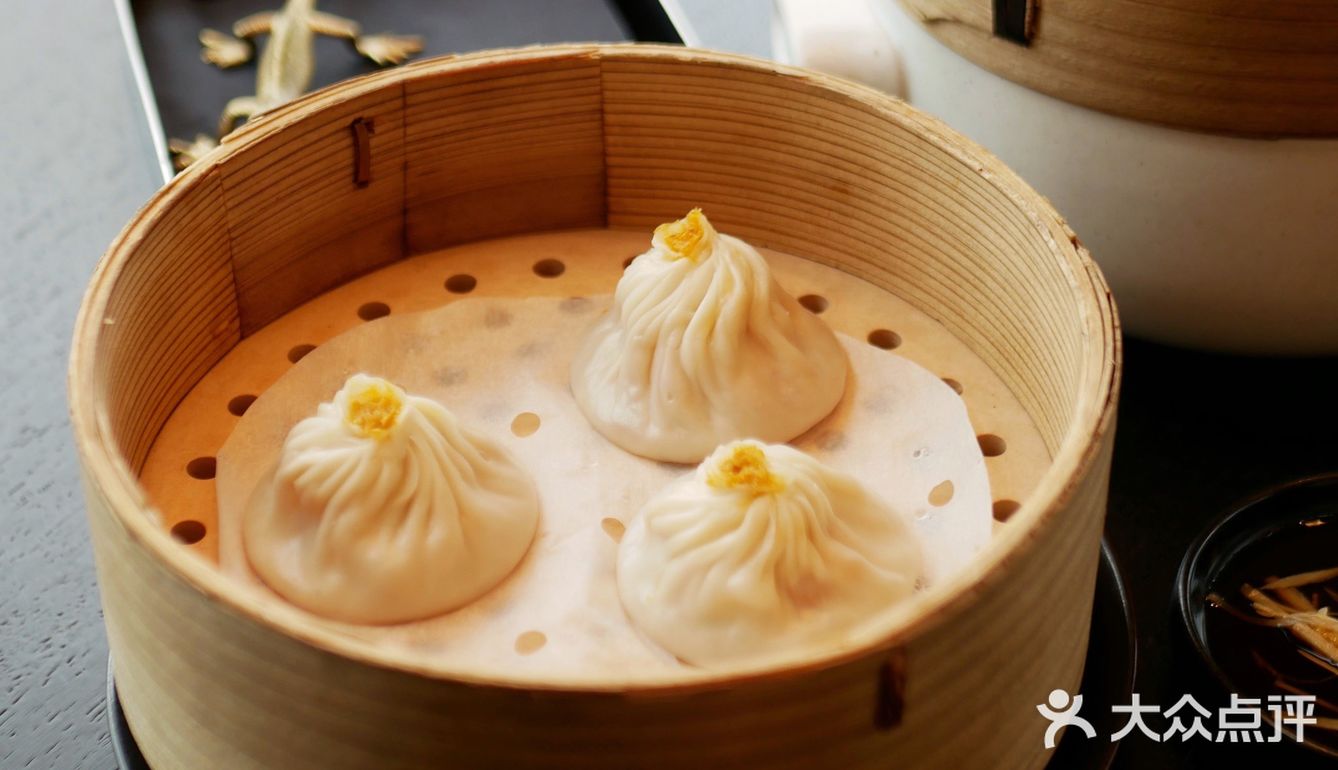 外滩热门榜第一，270°江景粤菜馆