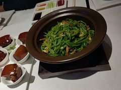 煸炒扁豆丝-北平楼·烤鸭·北京菜(牡丹园店)