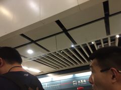 -西安北站(地铁站)