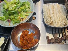 -臻牛烤肉