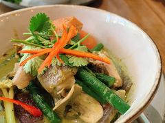 泰式绿咖喱鸡肉饭-Wagas(凤凰汇店)