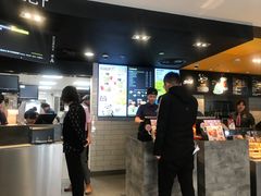 -麦当劳(新达汇三林店)