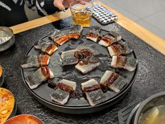 -臻牛烤肉