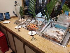 自助取餐区-大中华希尔顿酒店-念自助餐·嗨啤·小龙虾