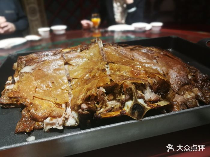 九十九顶毡房(阜石路店)烤羊背图片