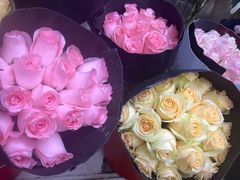 -亭亭鲜花店(中山北路店)