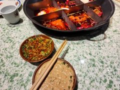 -鸿姐老火锅(花园路店)