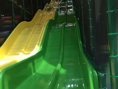 -蒙特利亲子乐园