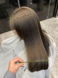 -东秀护肤造型