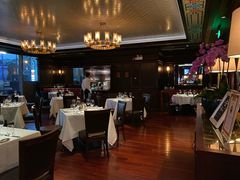 大堂-Wolfgang’s Steakhouse 沃夫冈牛排馆(上海白玉兰广场店)