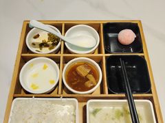 -浅水汤温泉(人民东路店)