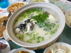 -天乐农家鱼头王(天目湖店)