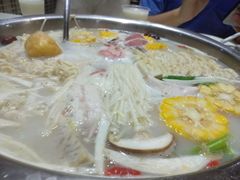 -尚品海鲜肥牛自助火锅(湖明店)