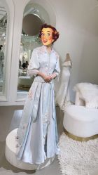 -艾米丽婚纱礼服