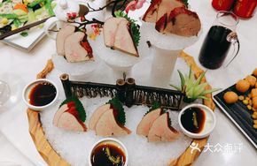Chilled Red Wine Foie Gras with Salmon