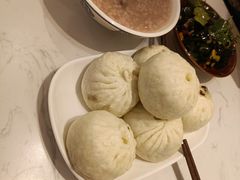 -李与白包子铺(桐梓林店)