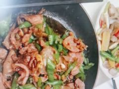 -五谷芳乳鸽王(海景店)