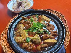臭豆腐肥肠-秋香鱼馆(世凹桃园店)
