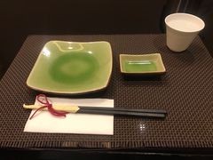 餐具摆设-北京花见餐饮管理有限公司