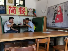 大堂-梦旅人咖啡馆快餐(成府路北河沿小区店)