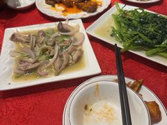 -粤北餐馆