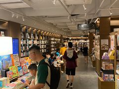 -茑屋书店(天目里店)