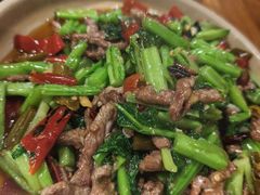 青菜牛肉-郑件洋芋饭庄