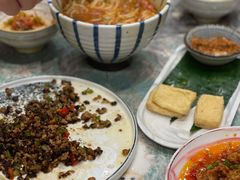 小锅米线-浩海火烧云傣家菜(京广店)