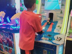 -汤姆熊欢乐世界(滨江店)