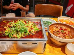 -琥珀老六龙虾(四里河店)