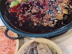 -朱氏胖子烂火锅(洪崖洞店)