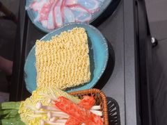 -老城鲜·小海鲜贝贝煲火锅(壹方城店)