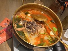 -毛肚向右·川渝毛肚王(经开永旺店)