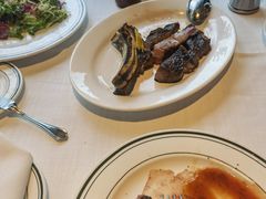 -Wolfgang’s Steakhouse 沃夫冈牛排馆(上海白玉兰广场店)