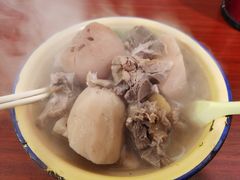 排骨藕汤-燕子煨汤(山海关路店)