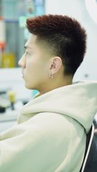 -DL BARBERSHOP男士理发店