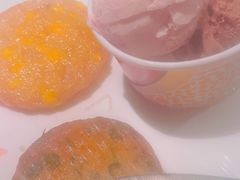 哈根达斯-宝利来国际大酒店-凤凰阁旋转餐厅