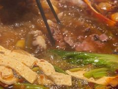 -左庭右院鲜牛肉火锅(金山万达店)