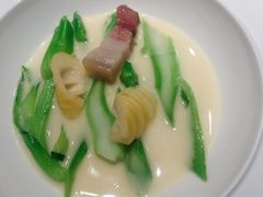 -鲤院·新中式美学·庭院餐厅(夫子庙店)