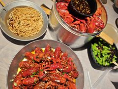 -巴厘龙虾·榜首油焖大虾(音乐学院·沿江酒馆店)