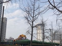 -汇泉广场
