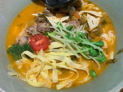 黄金脆皮猪五花面-陳八两面家(滨江天街店)