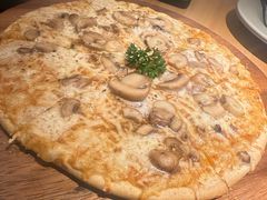 -Lia Cafe Bar Restaurant松山咖啡屋