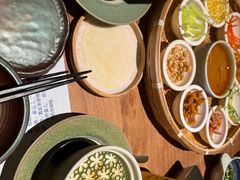 -包整·丝娃娃(一览甲秀楼风景店)