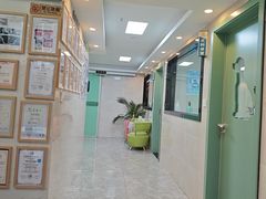 -半岛宠物医院24小时·内窥镜·牙科·碎石中心(府城大道店)